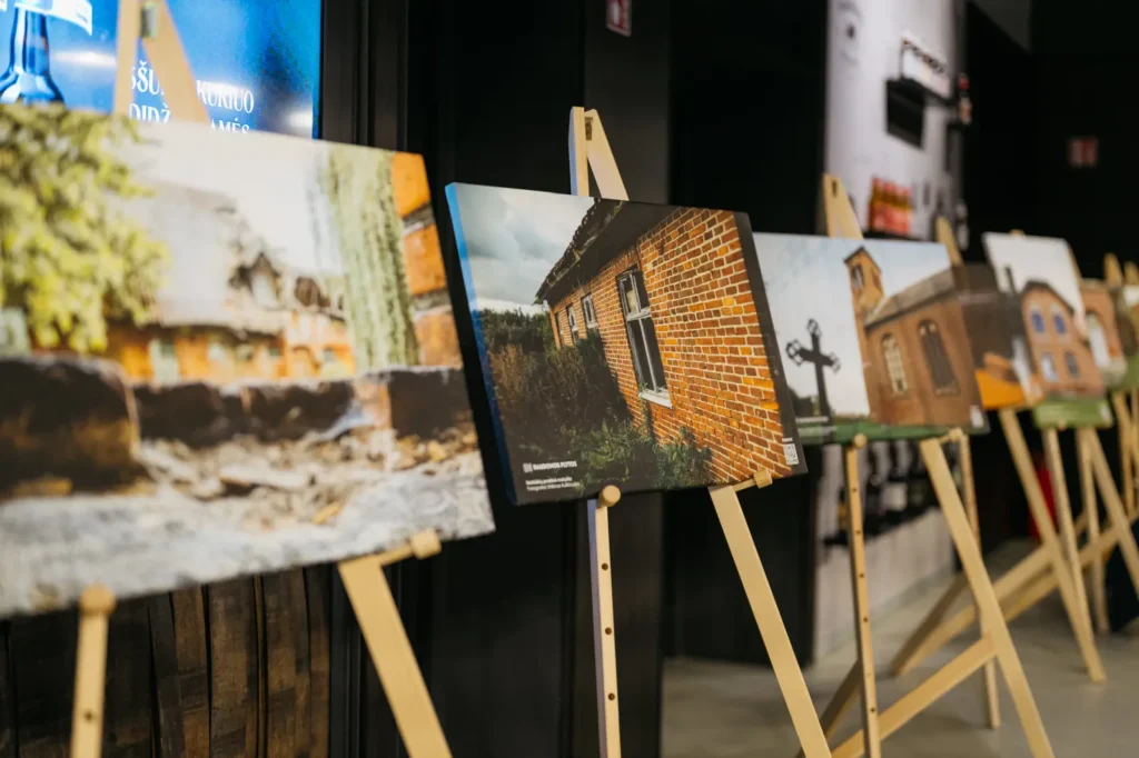 raudona plyta istoriku R Petrausko ir V Rakucio diskusija 005