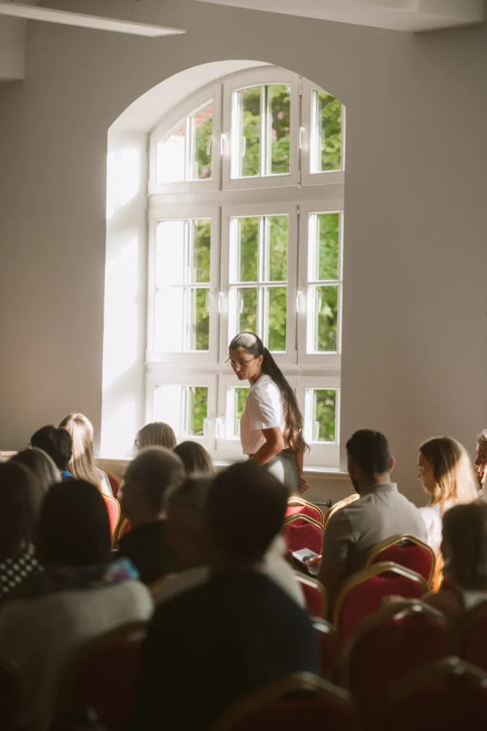 paskaita ka kalba raudonu plytu pastatai 009