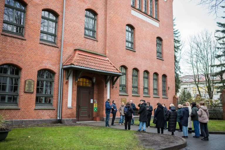 Edukacinė ekskursija „SHM fakulteto šimtamečių raudonų plytų istorijos“